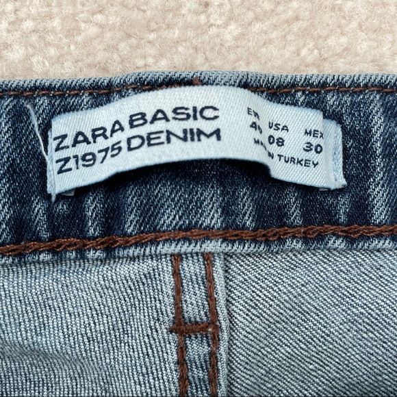 Zara Z1975 Basic Denim Ripped Cropped Jeans - 8 - Picture 5 of 13